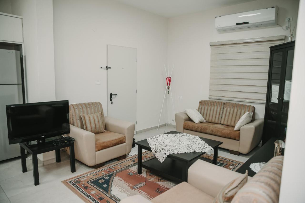 الناصرة The Garden Apartment المظهر الخارجي الصورة